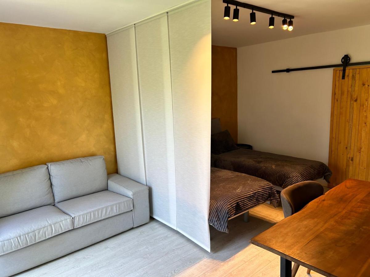 Apartment Gal Ново Место Екстер'єр фото