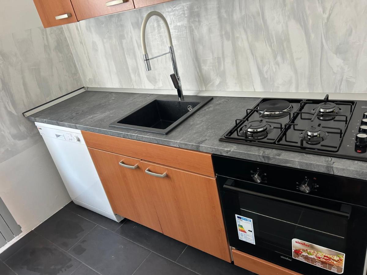 Apartment Gal Ново Место Екстер'єр фото