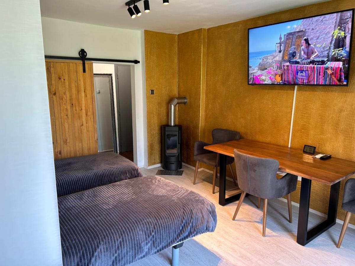 Apartment Gal Ново Место Екстер'єр фото