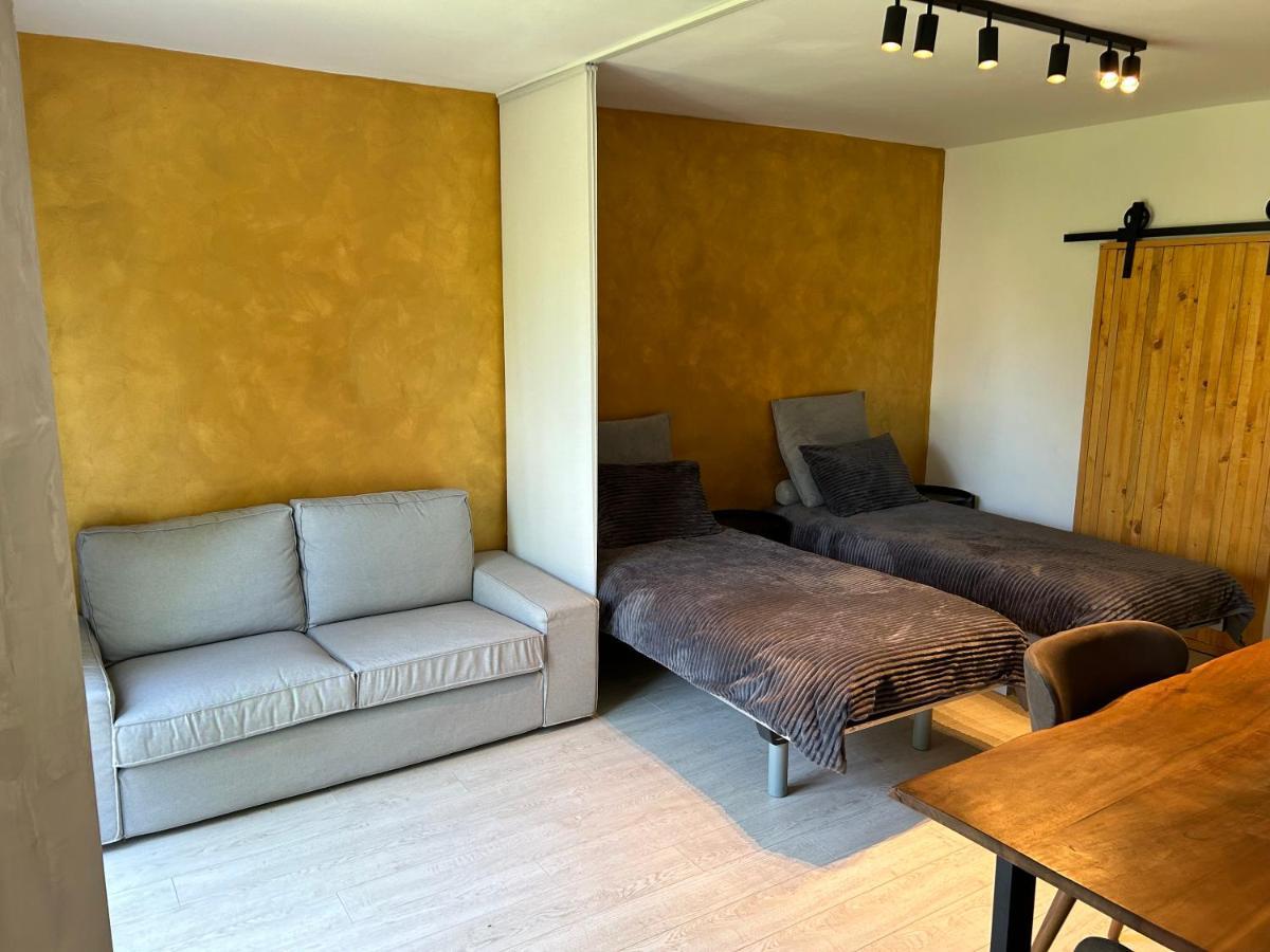 Apartment Gal Ново Место Екстер'єр фото